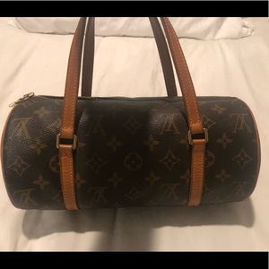 Authentic Louis Vuitton Papillion 26